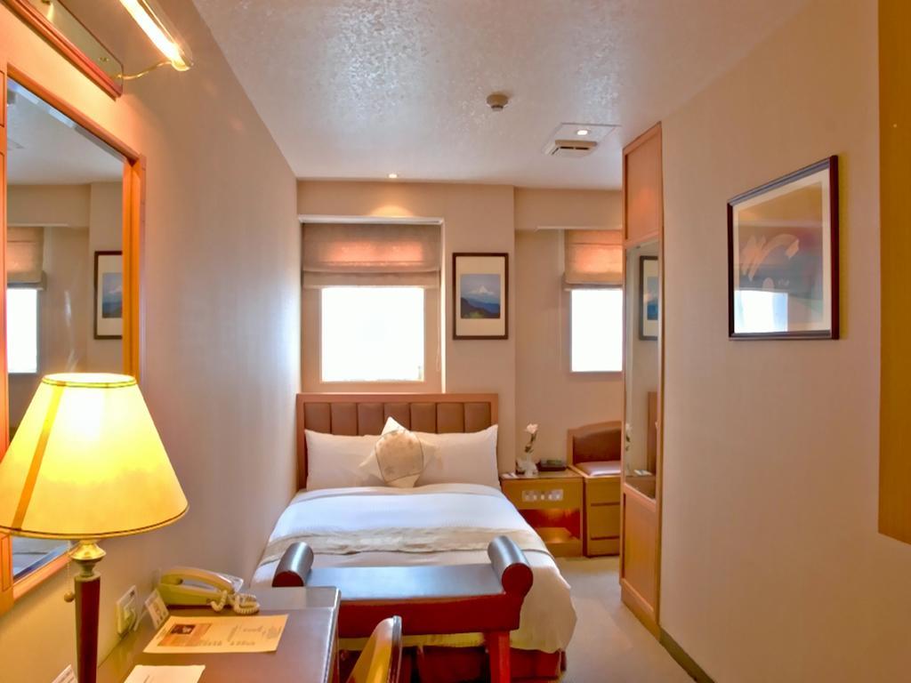 First Hotel Taipei Dış mekan fotoğraf
