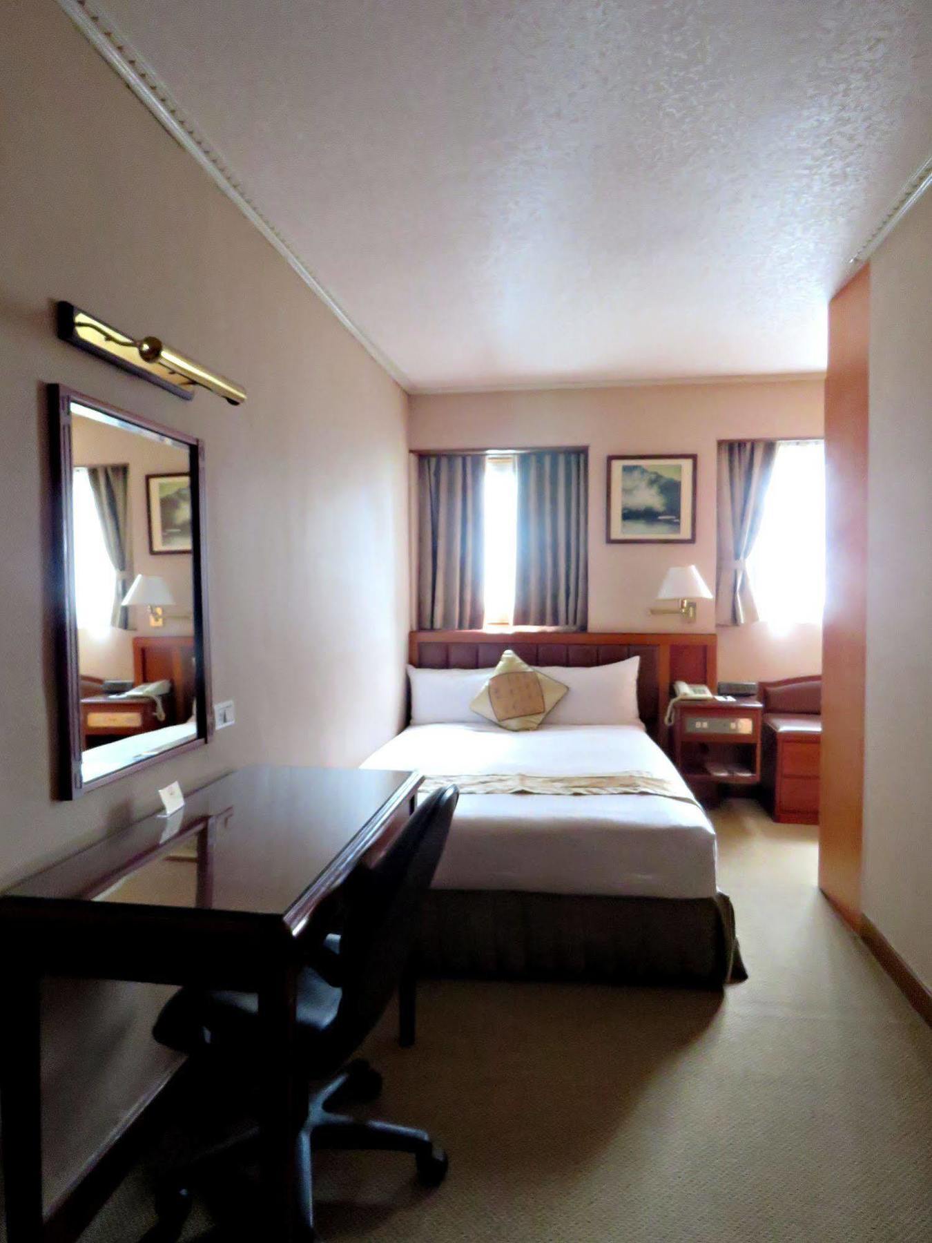 First Hotel Taipei Dış mekan fotoğraf